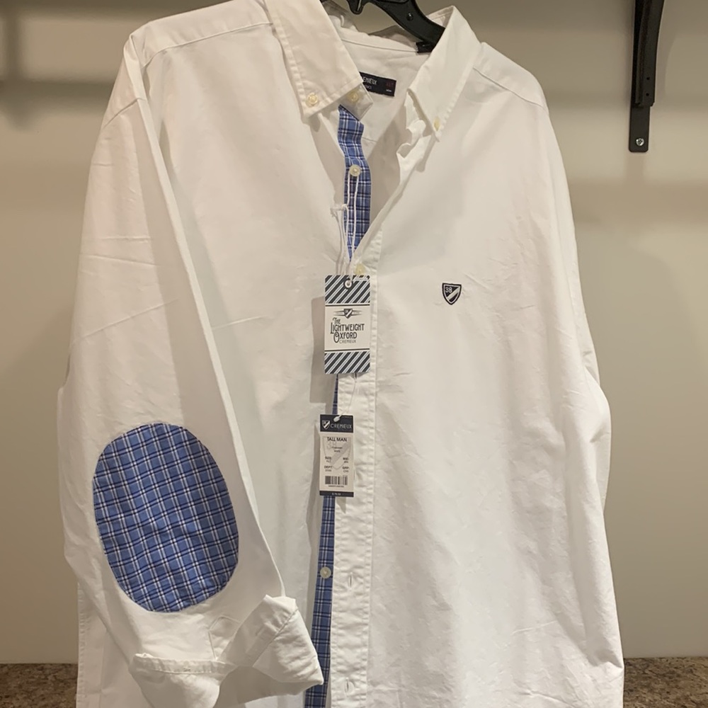 Cremieux Lightweight Oxford button down long sleeve shirt.  XLT- NWT